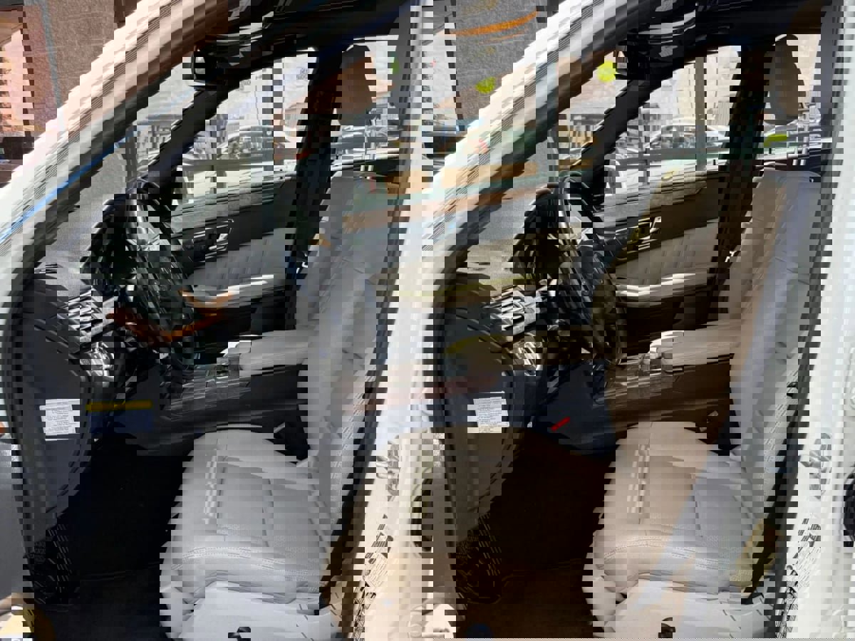 Used 2011 Mercedes-Benz E 350 Sport image 41