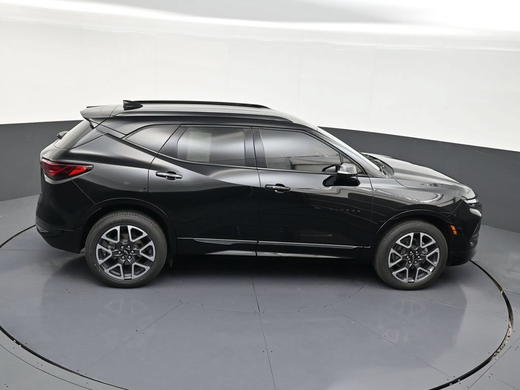Used 2023 Chevrolet Blazer RS w/ Enhanced Convenience Package FWD image 18