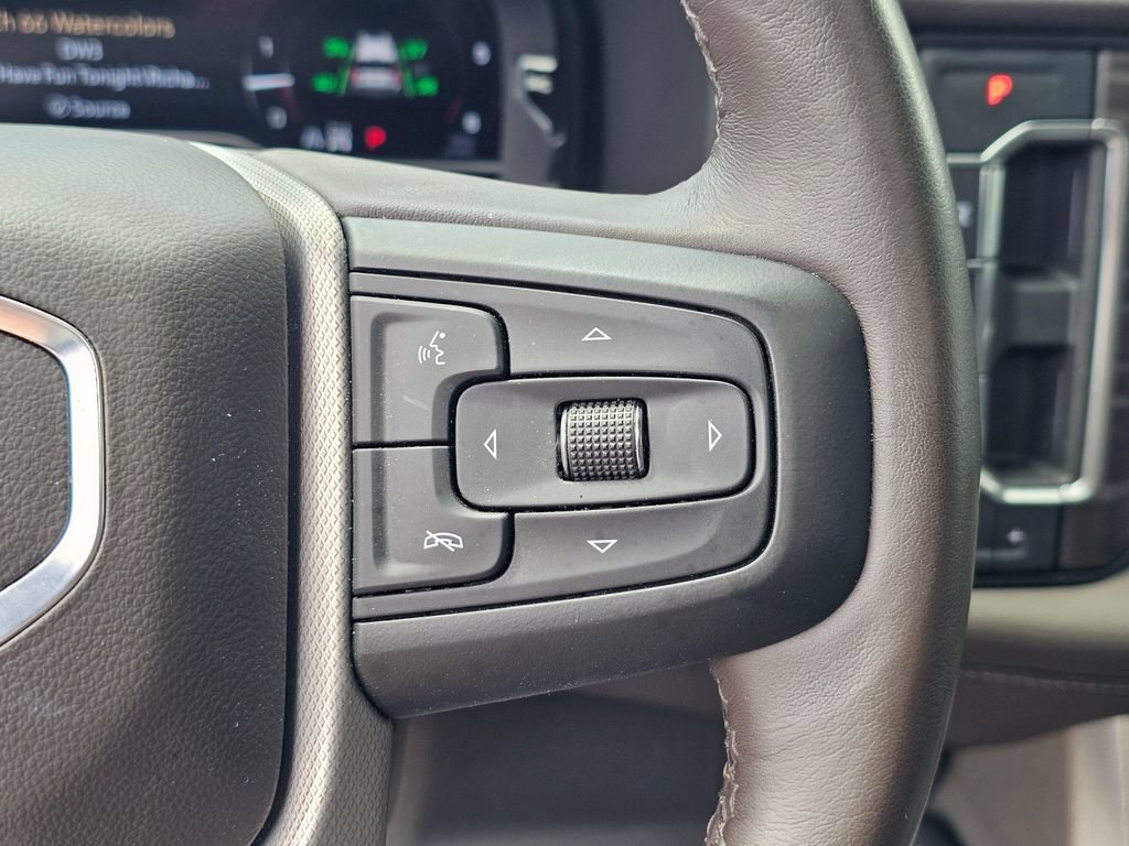 Used 2023 GMC Yukon Denali AWD/4WD image 29