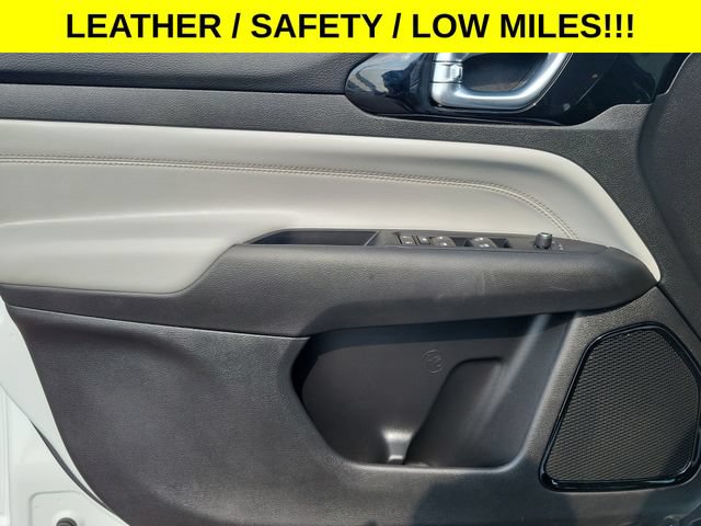 Used 2025 Jeep Compass Limited AWD/4WD image 11