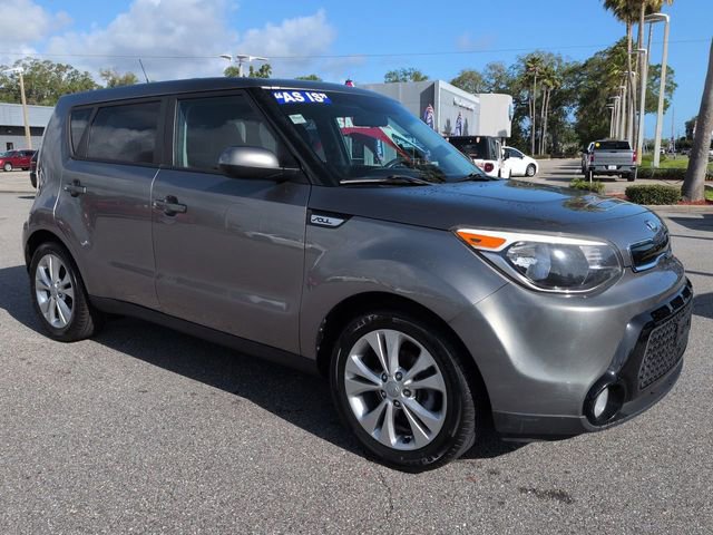 Used 2016 Kia Soul + FWD image 2