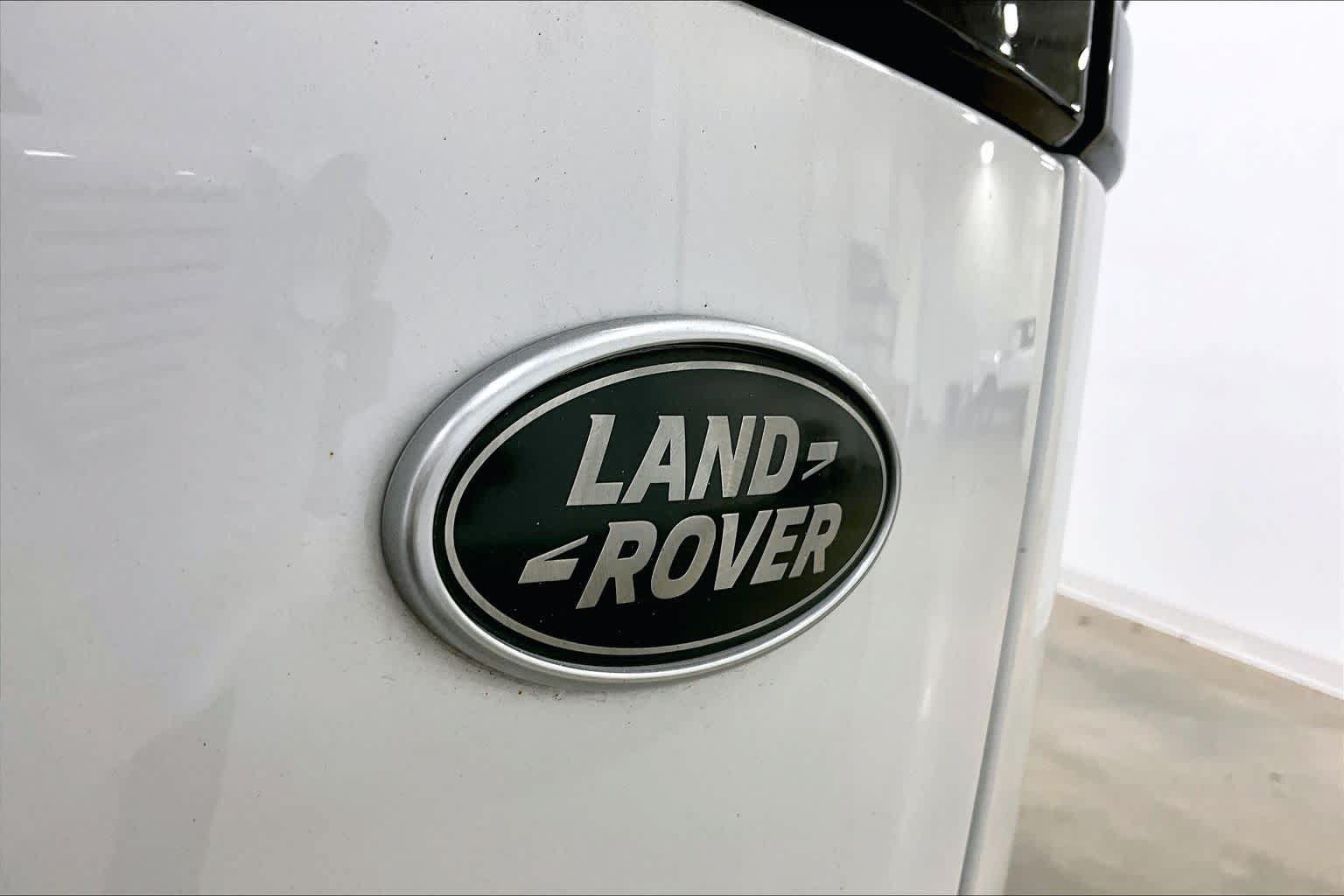 Used 2023 Land Rover Range Rover Velar R-Dynamic S AWD/4WD image 30