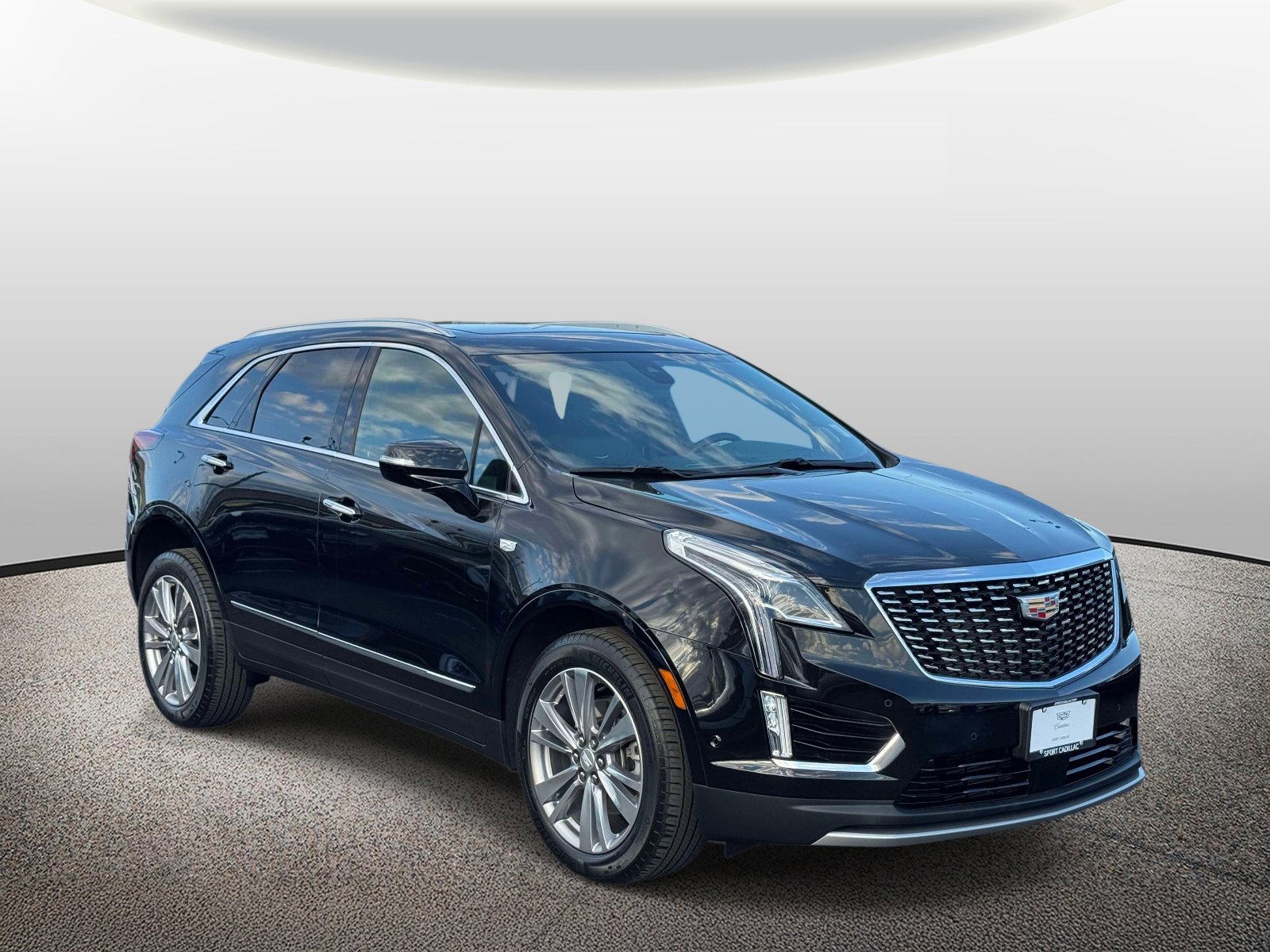Used 2024 Cadillac XT5 Premium Luxury w/ Technology Package AWD/4WD image 25