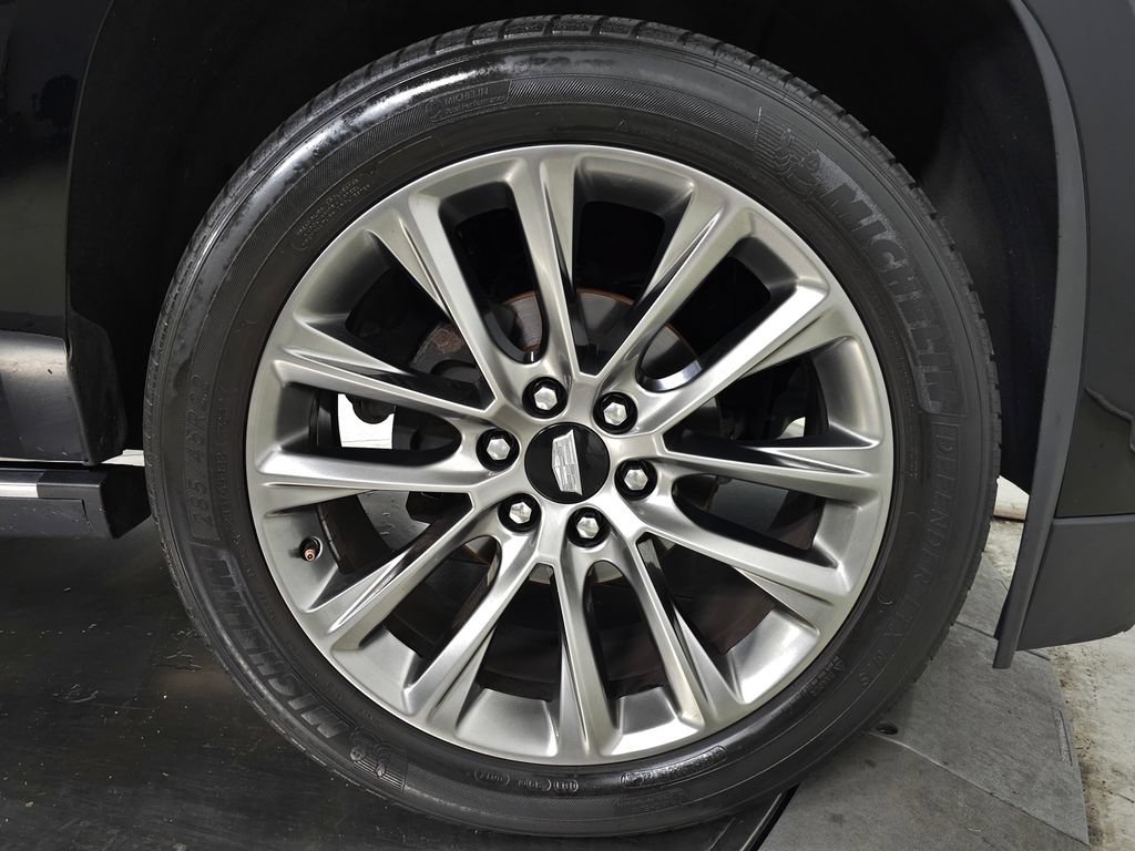 Used 2020 Cadillac Escalade Platinum w/ Escalade Sport Edition AWD/4WD image 13