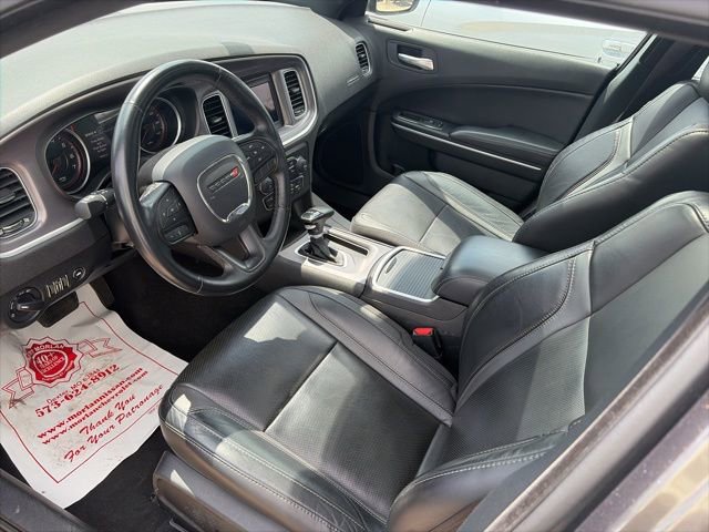 Used 2022 Dodge Charger SXT w/ Leather Interior Group RWD image 15