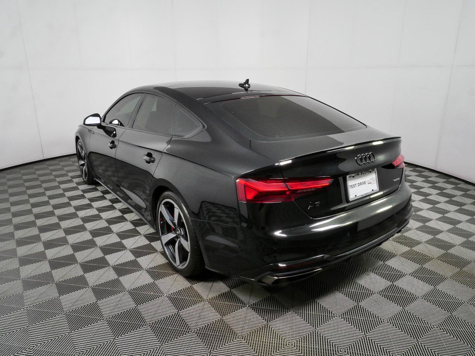 Used 2023 Audi A5 2.0T Premium Plus w/ Premium Plus AWD/4WD image 29