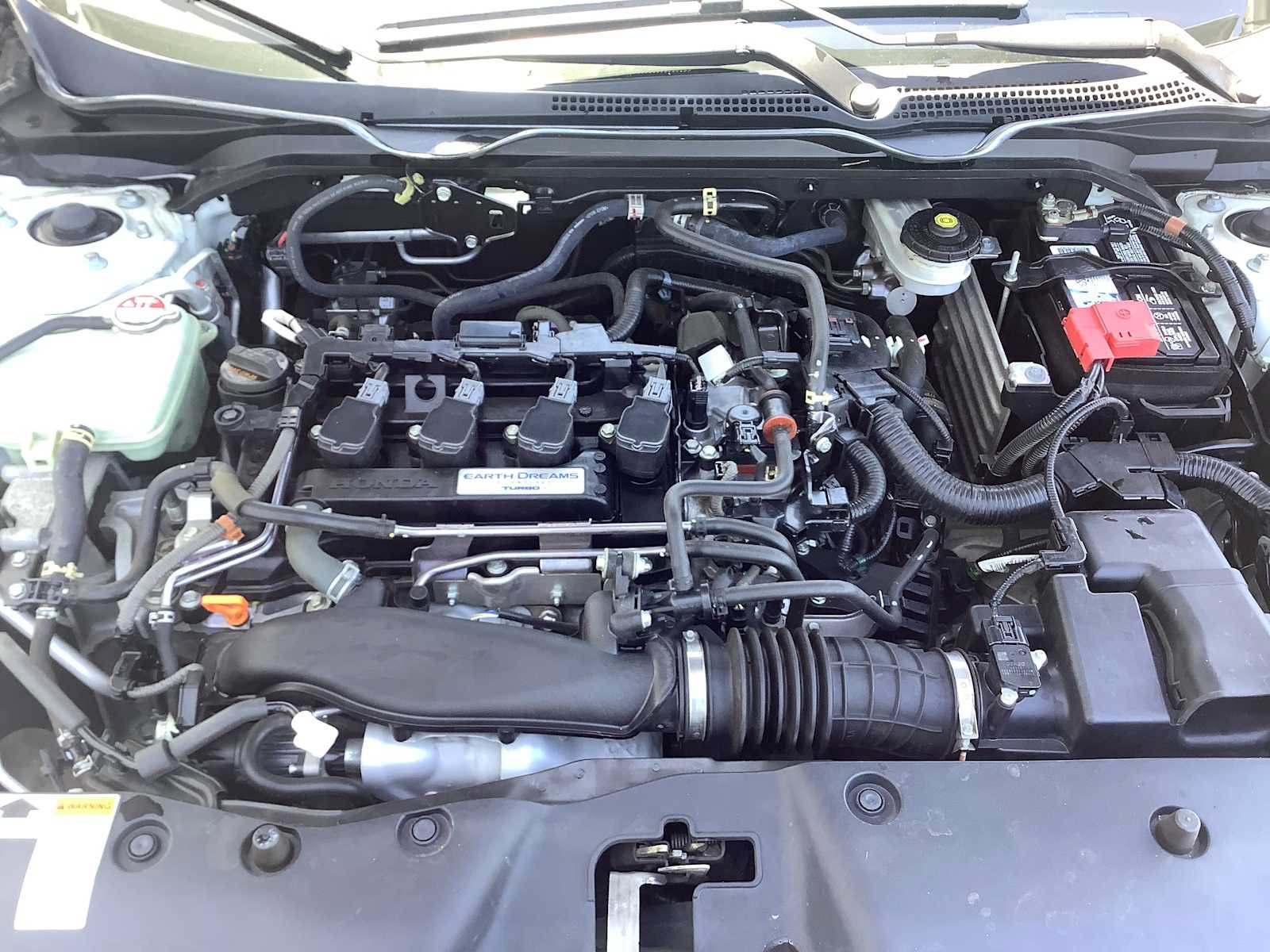 Used 2019 Honda Civic Touring image 8