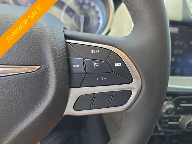 Certified 2023 Chrysler 300 Touring L w/ Popular Equipment Group RWD image 24