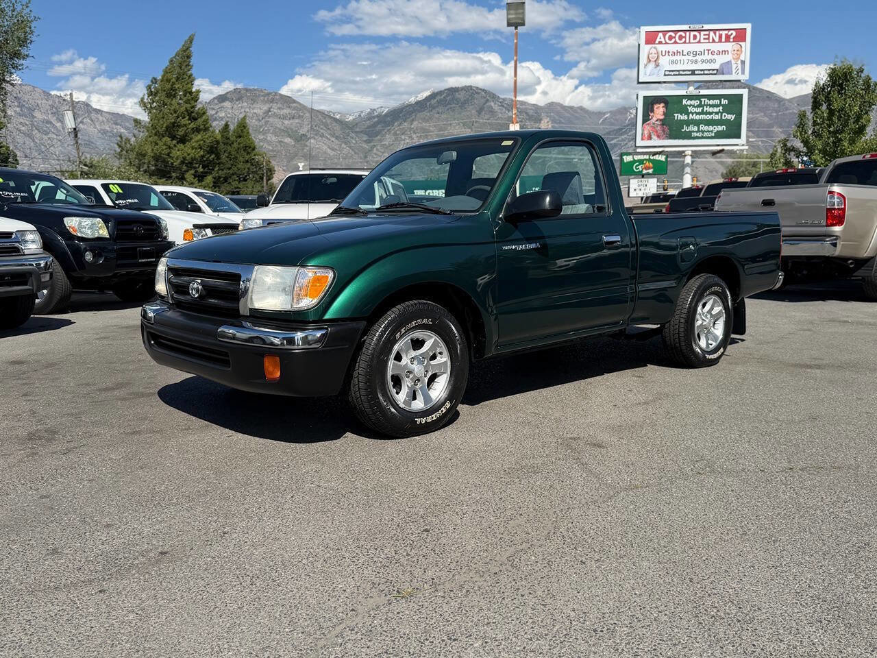 Used 2000 Toyota Tacoma 2WD Regular Cab image 1