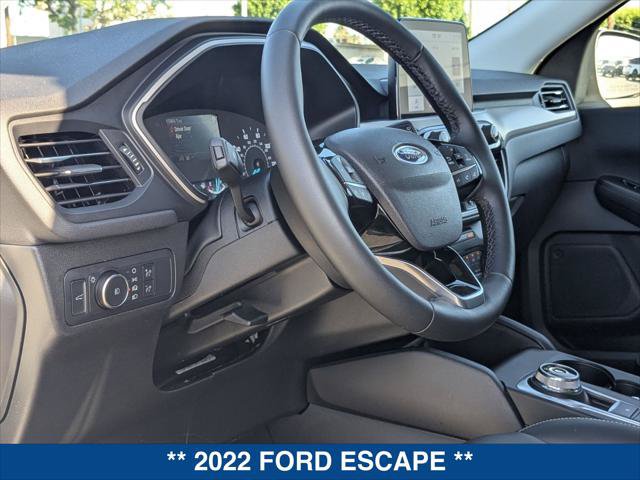 Used 2022 Ford Escape SEL FWD image 12