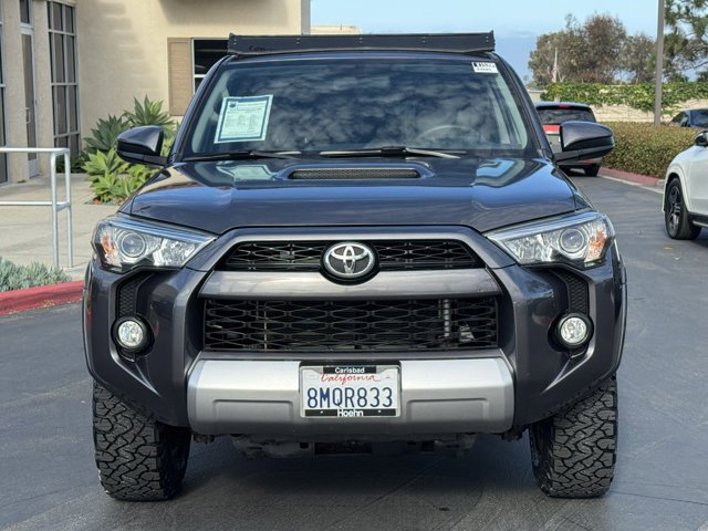 Used 2016 Toyota 4Runner SR5 AWD/4WD image 3