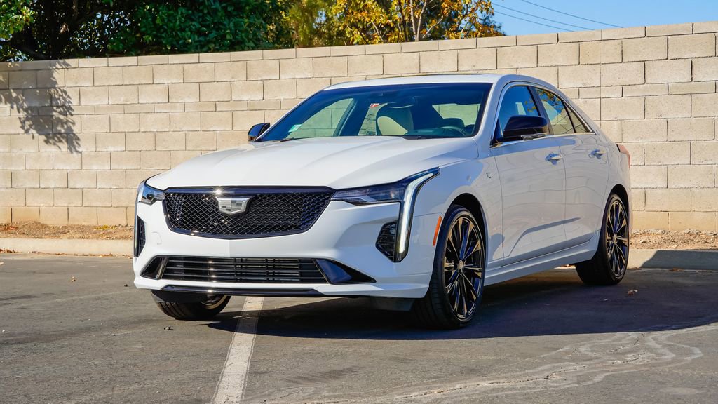 New 2026 Cadillac CT4 Luxury image 2