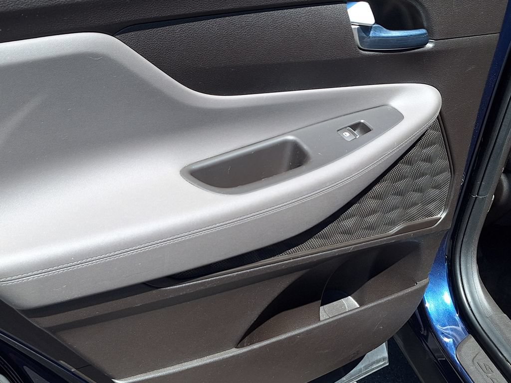 Used 2019 Hyundai Santa Fe SEL AWD/4WD image 13