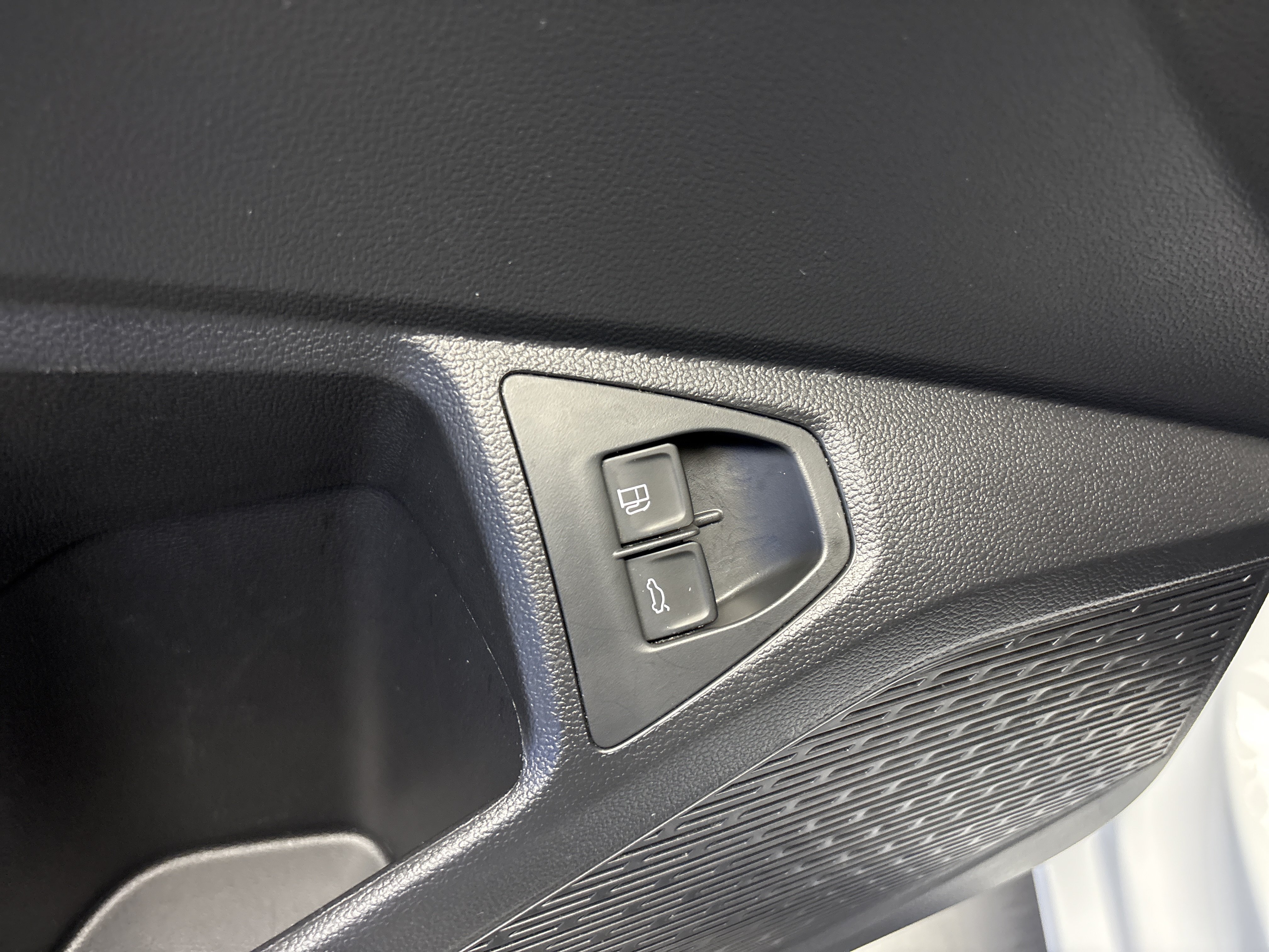 Used 2021 Volkswagen Jetta R-Line FWD image 11