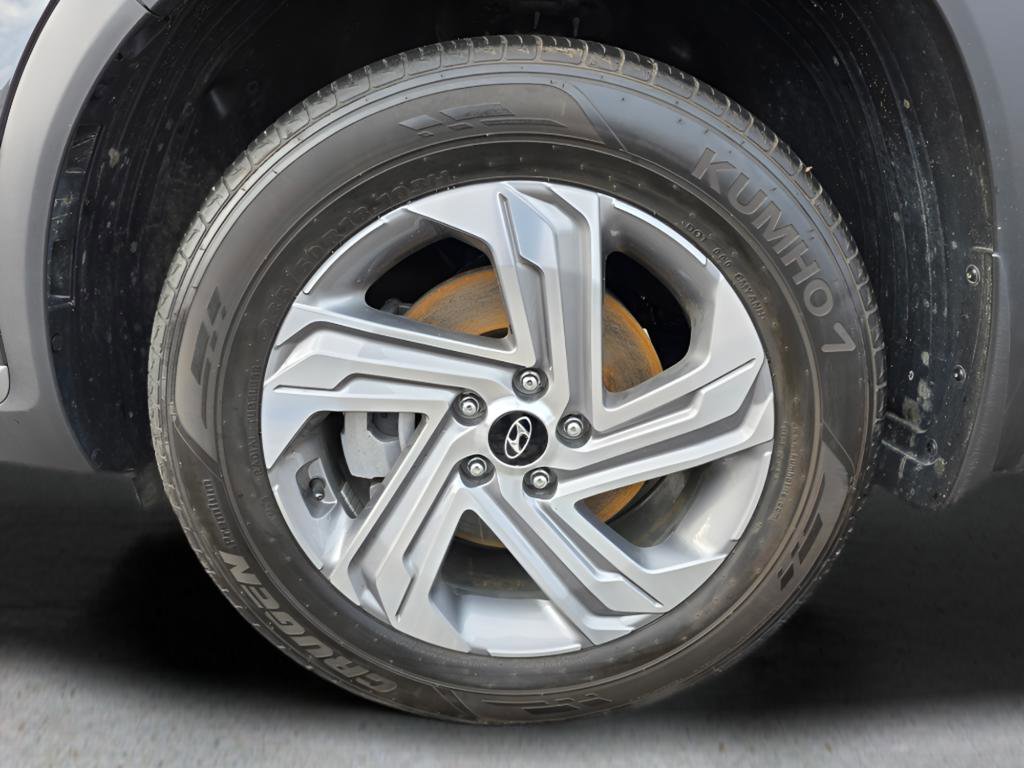 Certified 2023 Hyundai Santa Fe SEL w/ Cargo Package image 11