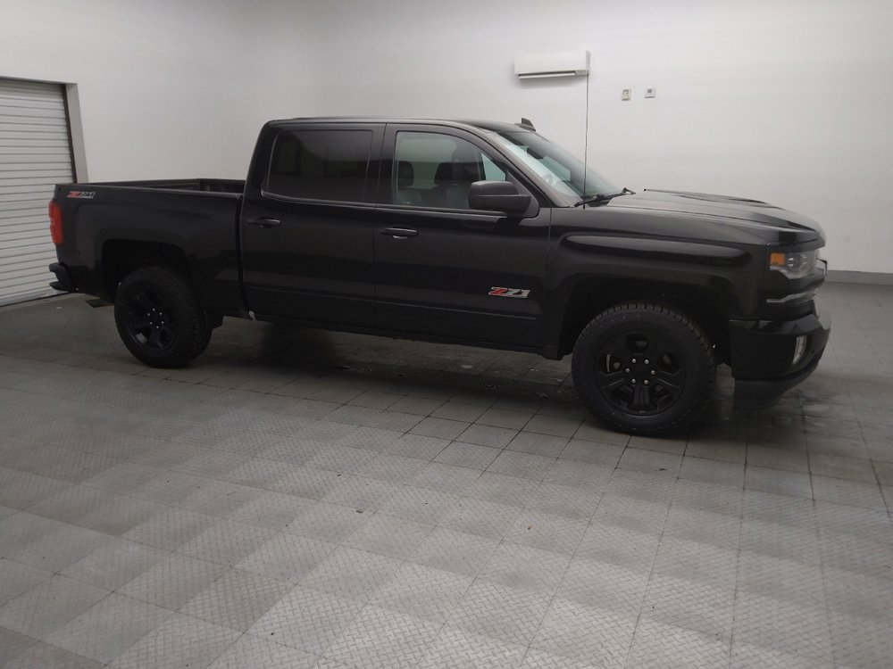 Used 2018 Chevrolet Silverado 1500 LTZ Z71 w/ Midnight Edition AWD/4WD image 11