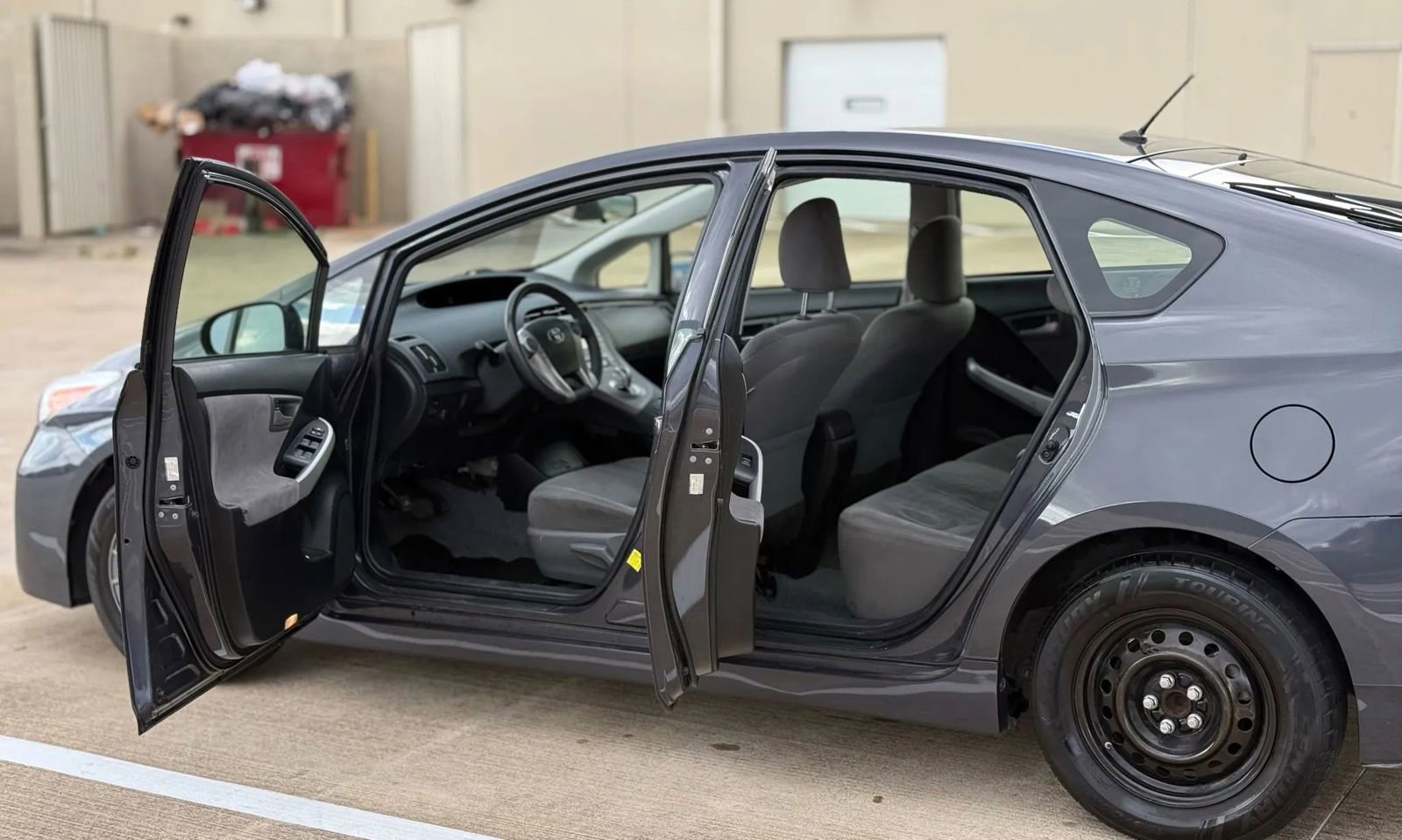 Used 2015 Toyota Prius Two FWD image 12