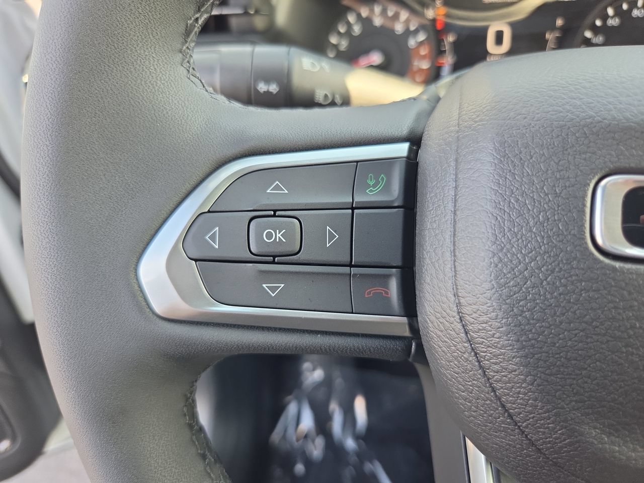 New 2026 Jeep Compass Latitude AWD/4WD image 27