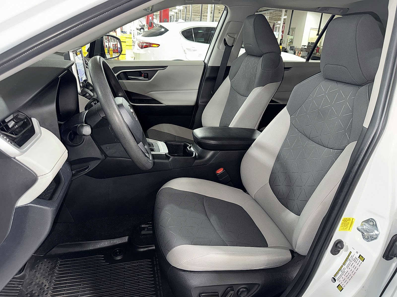 Certified 2023 Toyota RAV4 XLE w/ Convenience Package AWD/4WD image 15