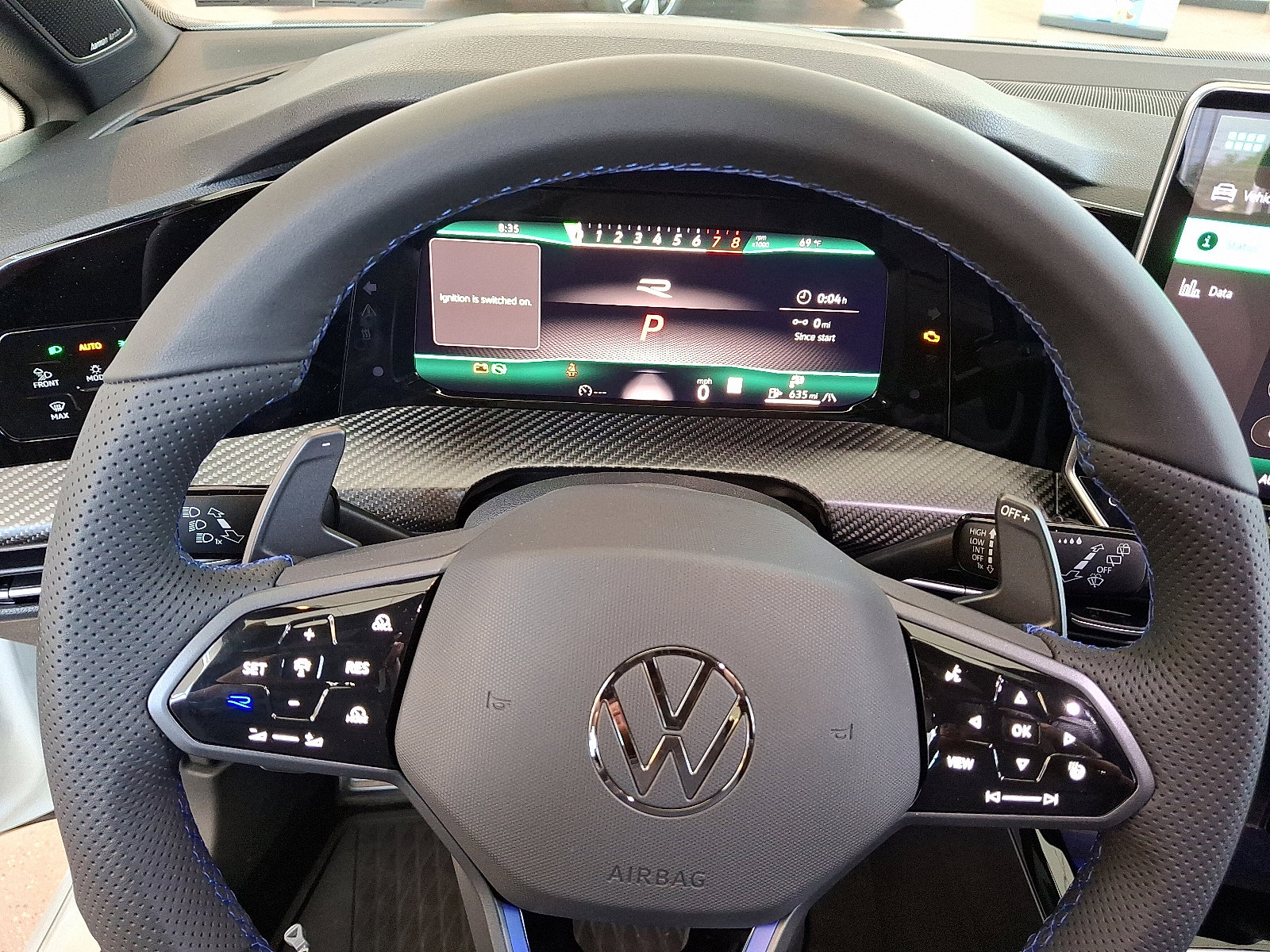 New 2025 Volkswagen Golf R Black Edition image 9