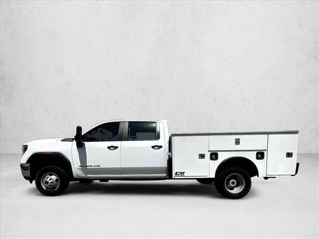 Used 2022 GMC Sierra 3500 Pro AWD/4WD image 6
