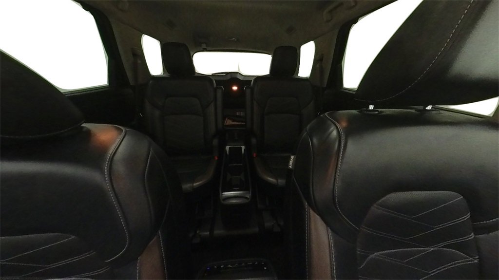 Certified 2022 Nissan Pathfinder Platinum w/ Cargo Package image 33