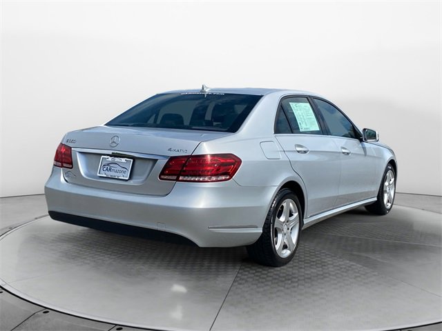 Used 2016 Mercedes-Benz E 350 4MATIC Sedan image 5