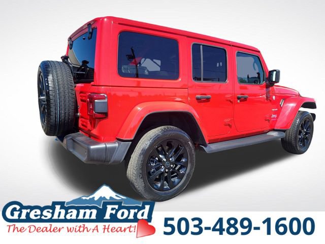 Used 2024 Jeep Wrangler Unlimited Sahara w/ Dual Top Group AWD/4WD image 11