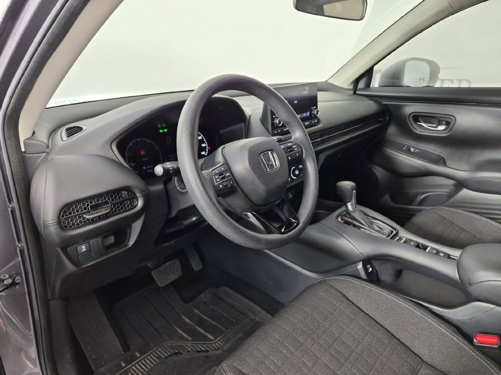 Used 2023 Honda HR-V LX image 17