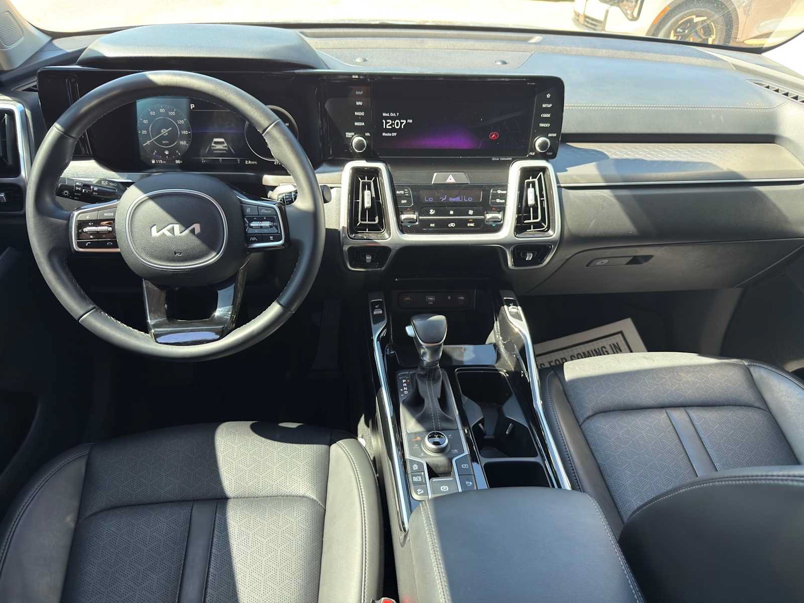 Certified 2023 Kia Sorento SX AWD/4WD image 27