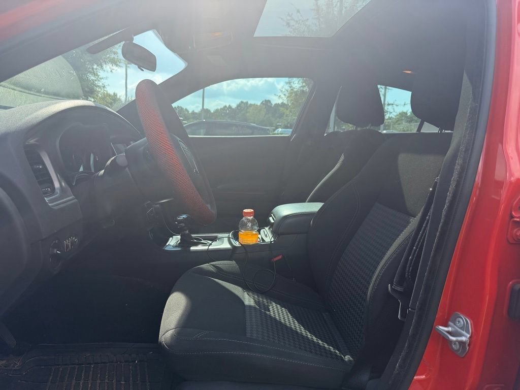 Used 2023 Dodge Charger SXT w/ Blacktop Package RWD image 8