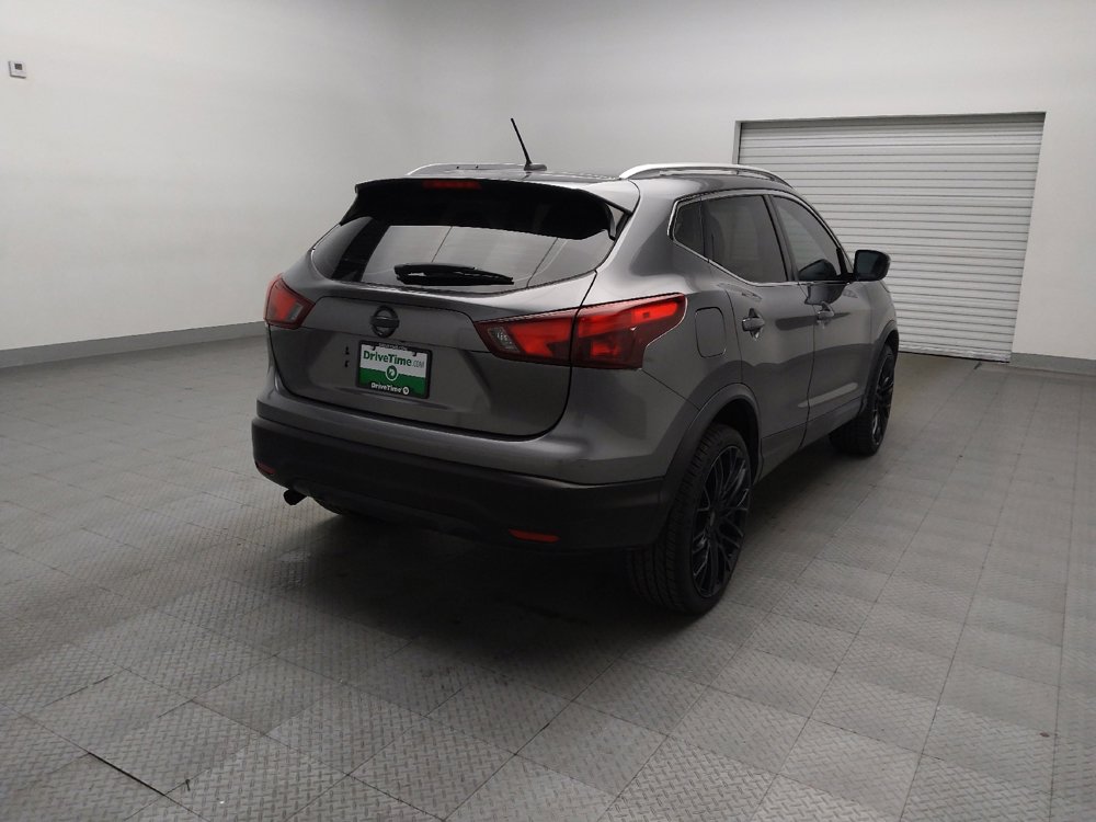 Used 2017 Nissan Rogue Sport SV image 9