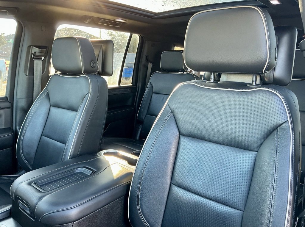 Used 2021 GMC Yukon XL SLT w/ SLT Luxury Plus Package image 40