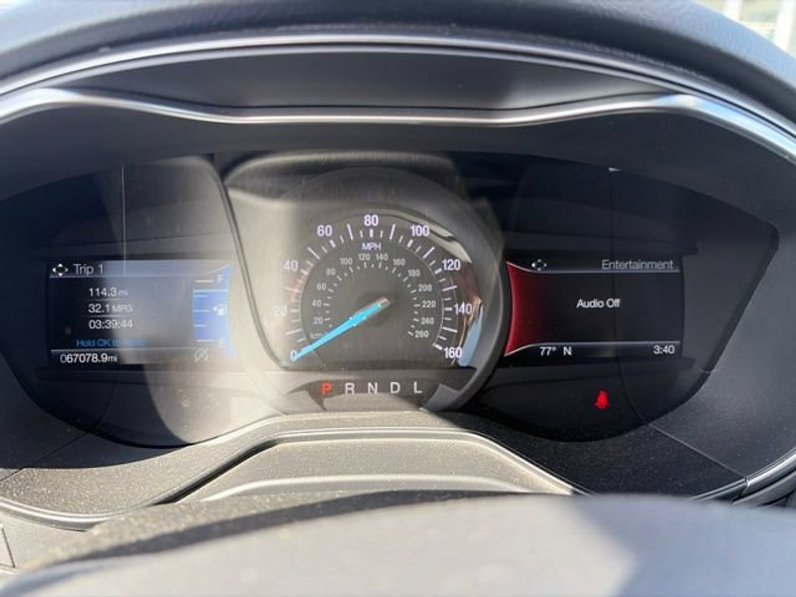 Used 2020 Ford Fusion SE w/ Equipment Group 151A FWD image 25