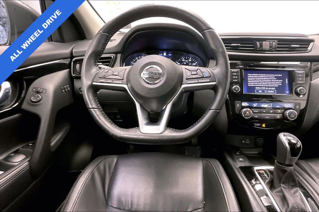 Certified 2022 Nissan Rogue Sport SL w/ Premium Package image 4