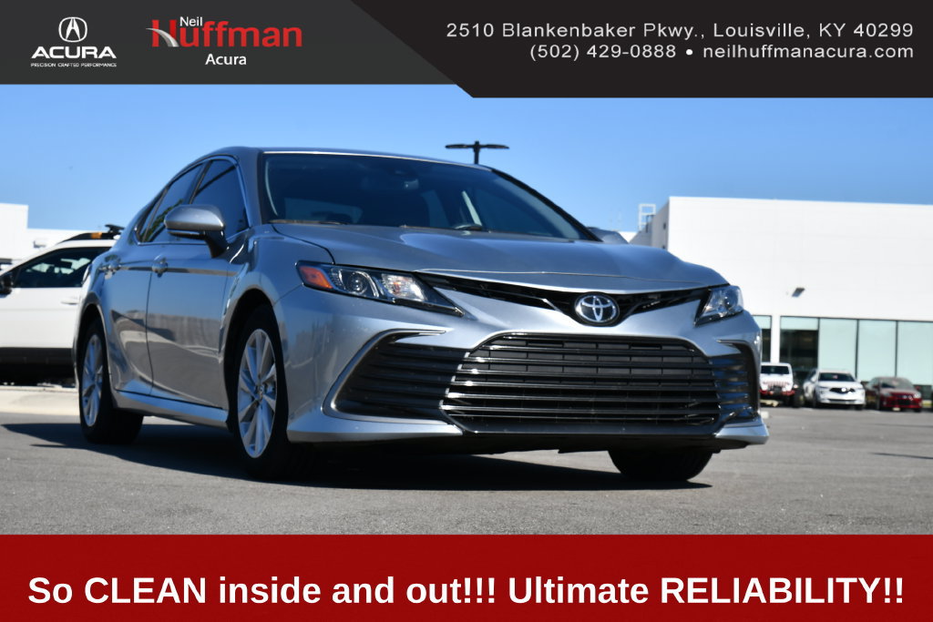 Used 2021 Toyota Camry LE w/ Convenience Package FWD image 1