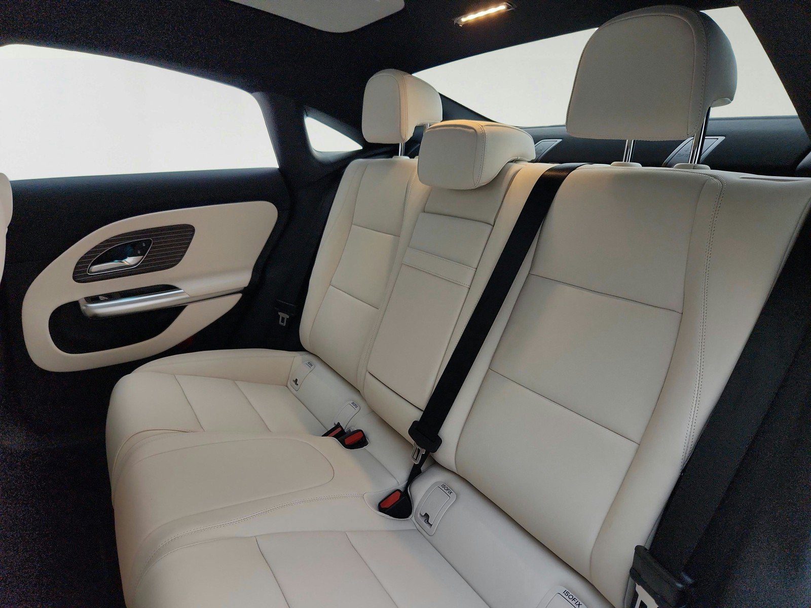 New 2027 Mercedes-Benz CLA 220 image 22