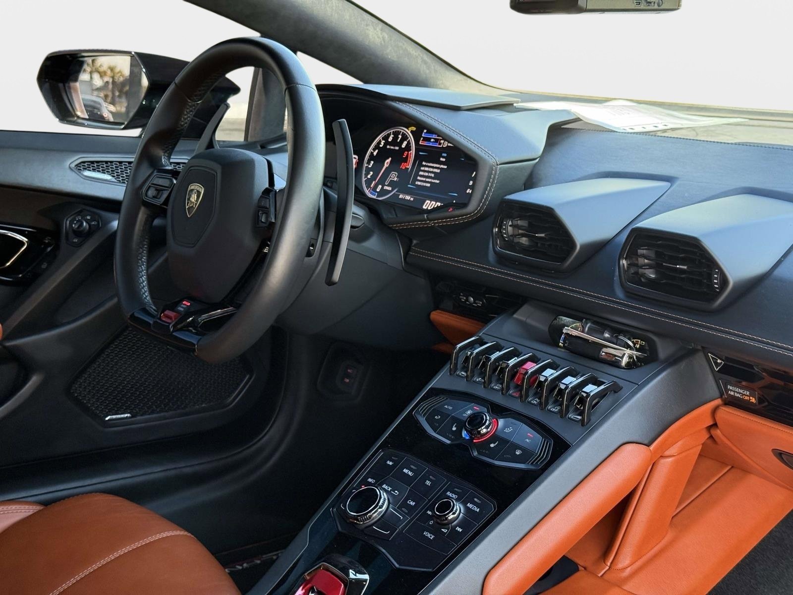 Used 2018 Lamborghini Huracan LP 610-4 AWD/4WD image 51