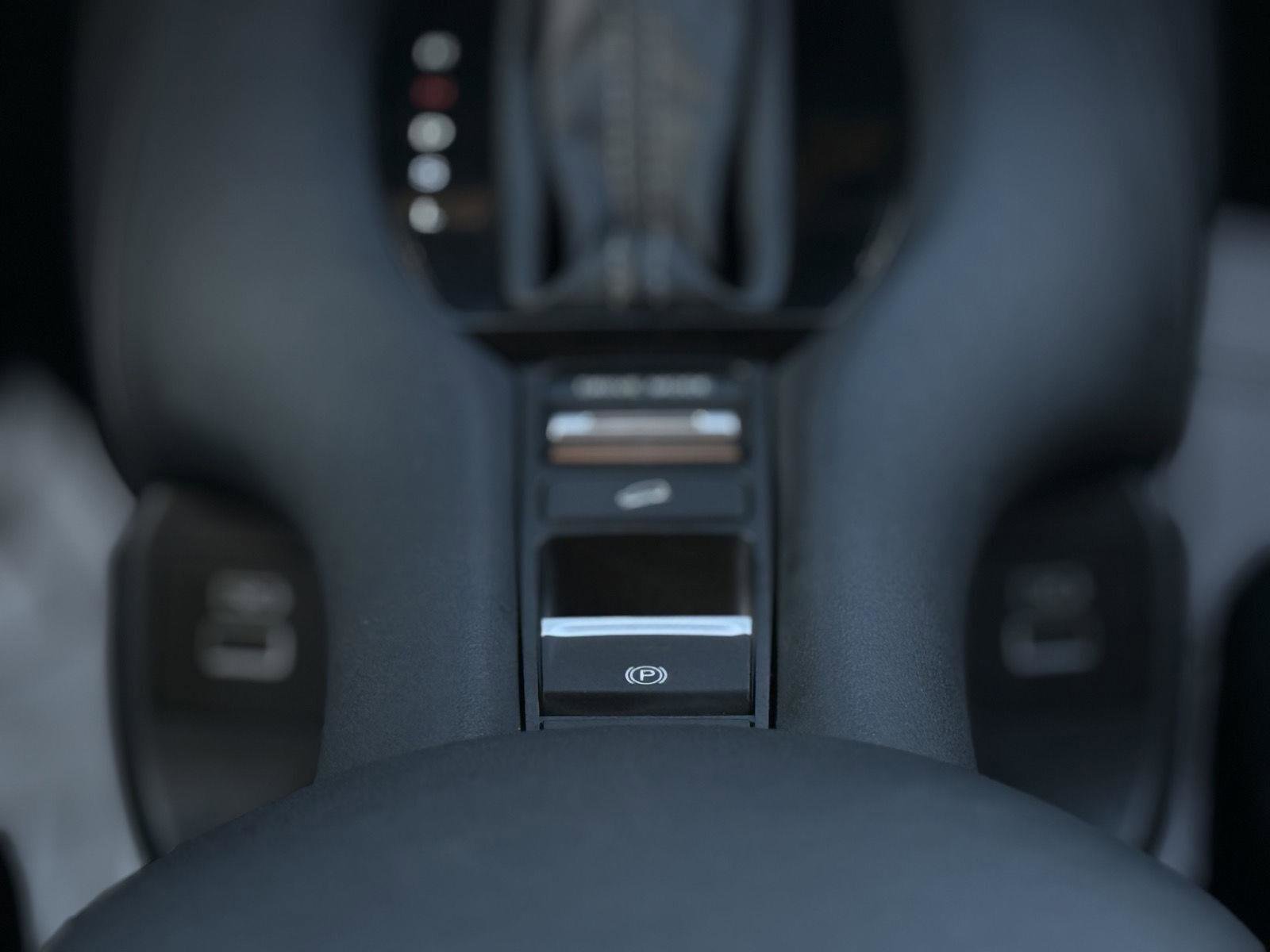 Used 2023 Honda HR-V LX image 20