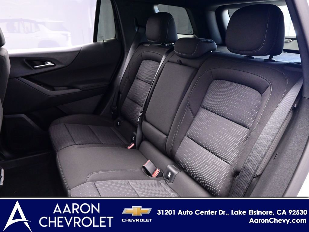 New 2026 Chevrolet Equinox LT w/ Safety and Technology Package AWD/4WD image 14