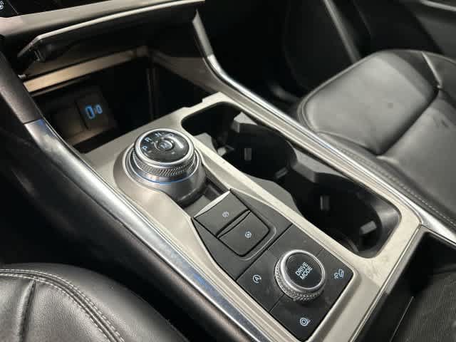 Used 2021 Ford Explorer XLT w/ Equipment Group 202A AWD/4WD image 24