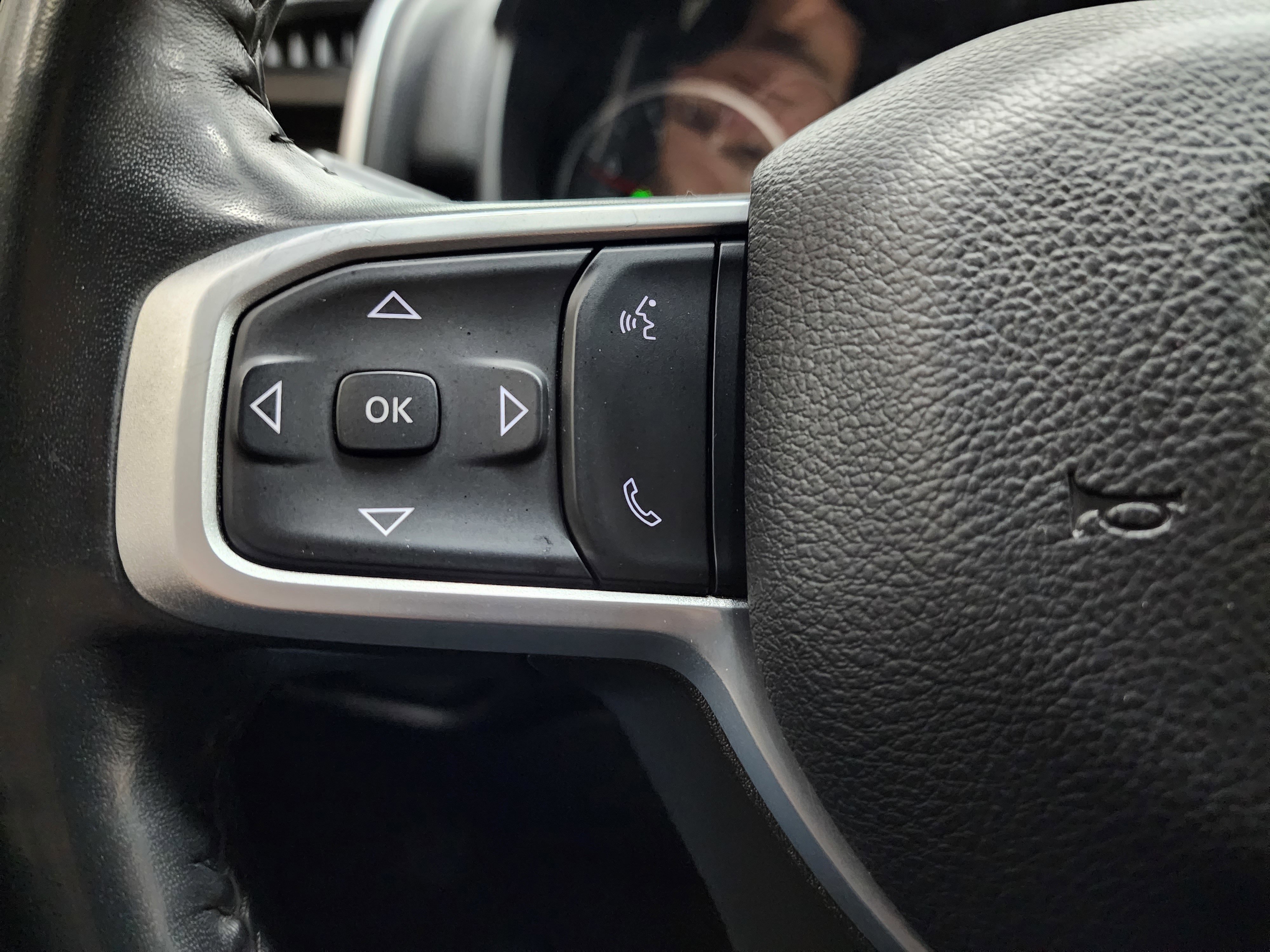 Used 2023 RAM 3500 Big Horn w/ Night Edition image 17