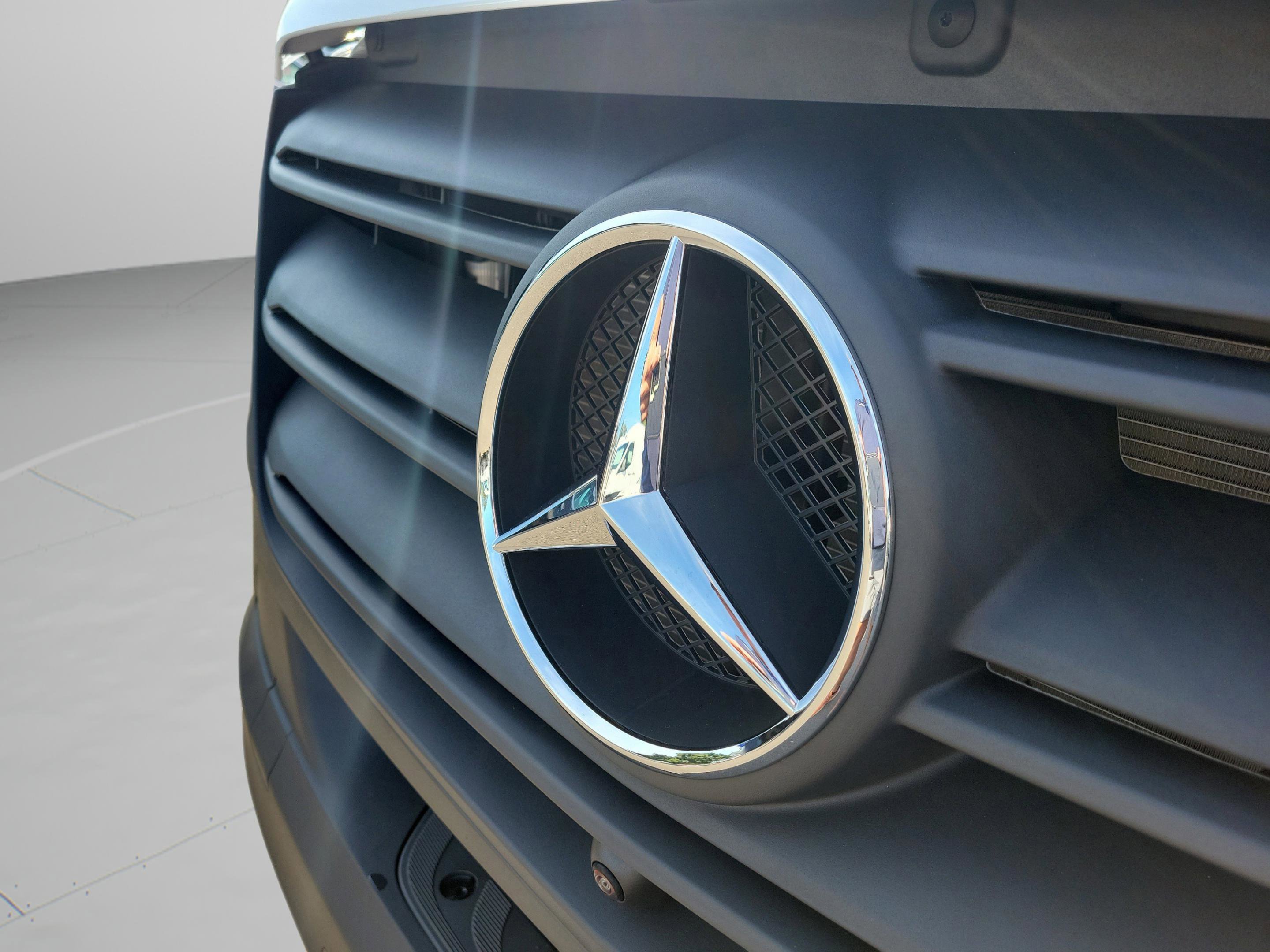 New 2026 Mercedes-Benz Sprinter 3500 image 18