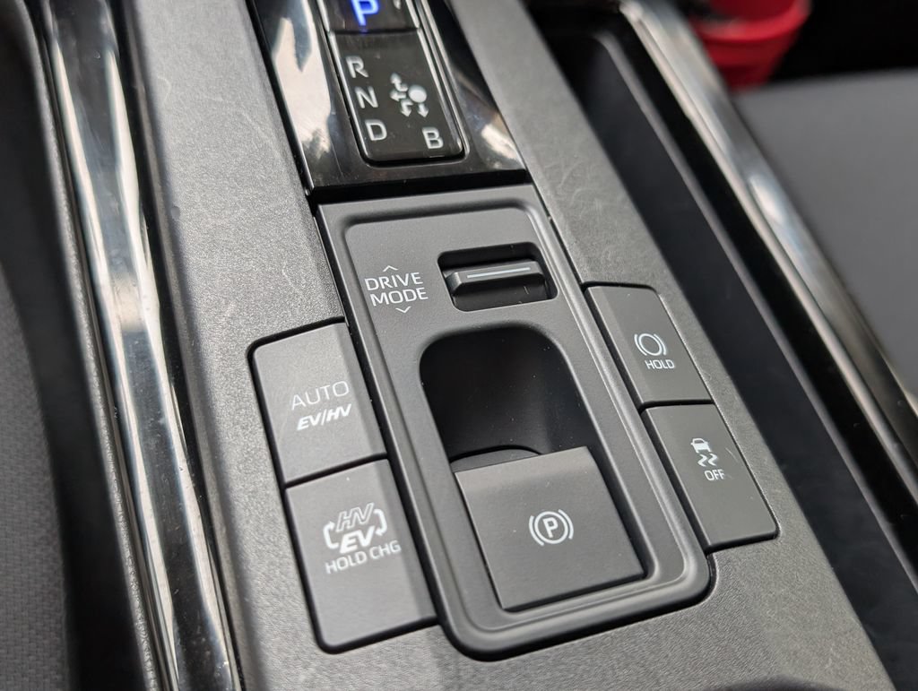 Certified 2025 Toyota Prius Plug-In Hybrid FWD image 17