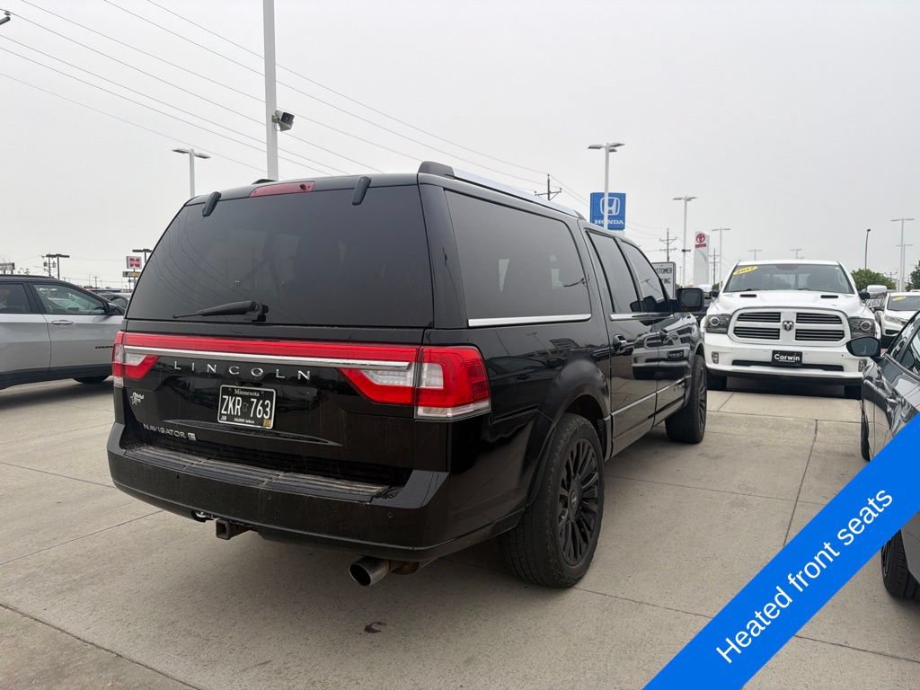 Used 2017 Lincoln Navigator L Select AWD/4WD image 8