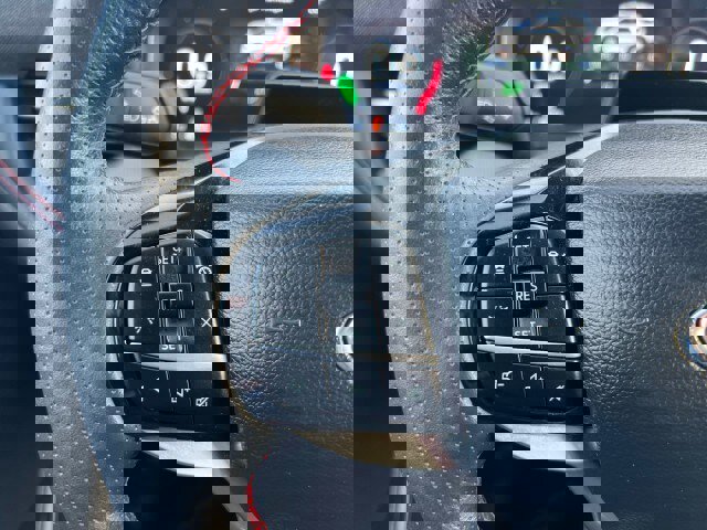 Certified 2025 Ford Explorer ST-Line w/ ST-Line Street Pack image 19