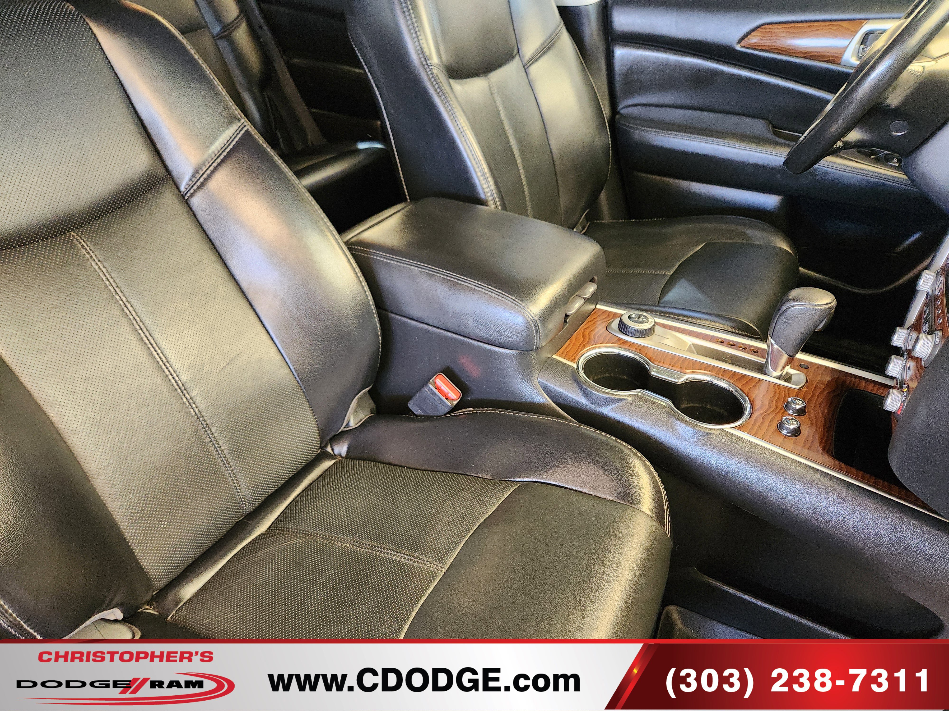 Used 2018 Nissan Pathfinder Platinum image 23