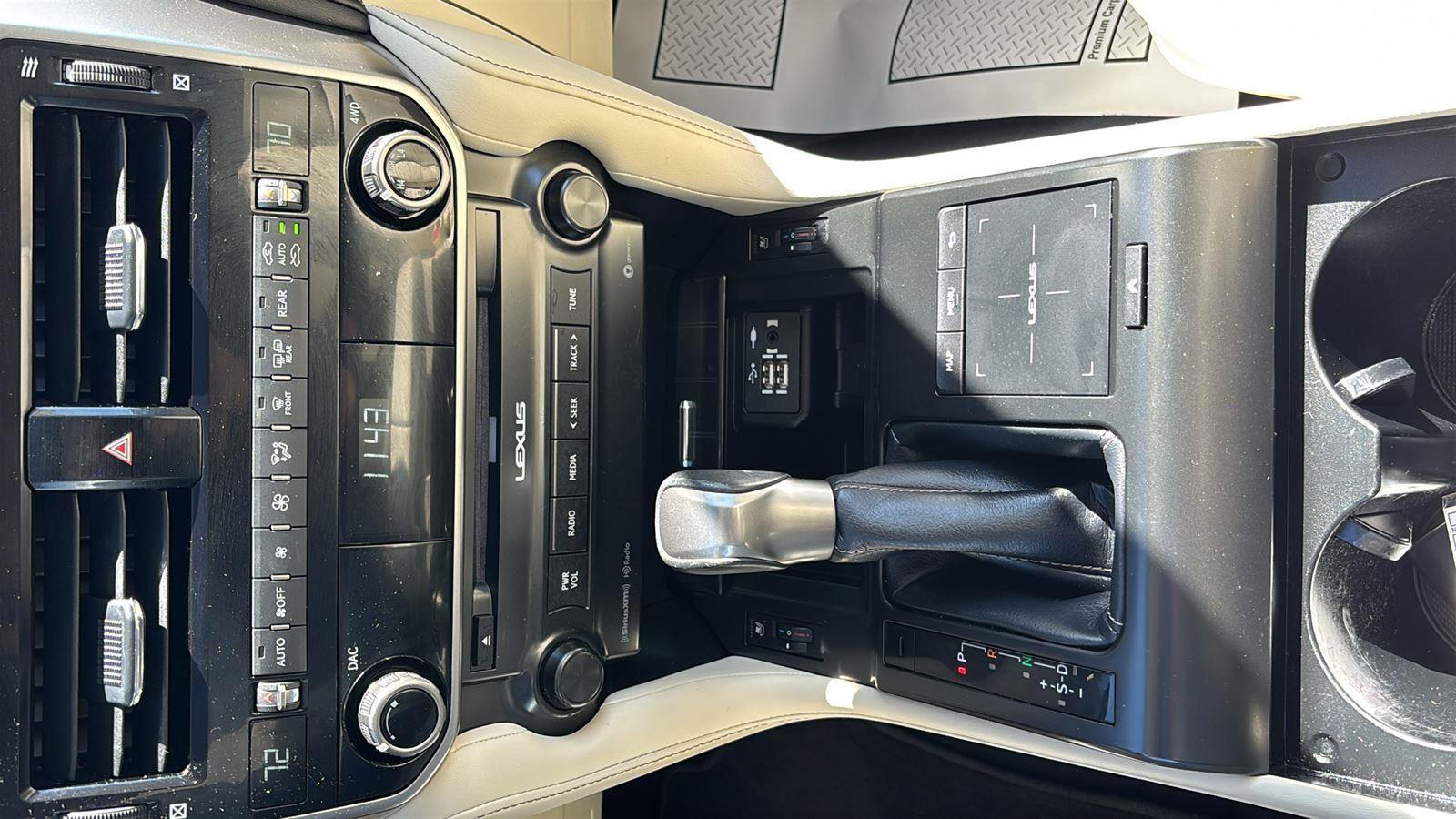 Used 2023 Lexus GX 460 Premium image 35