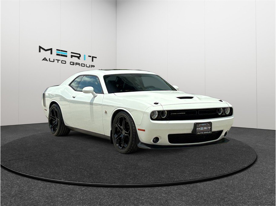 Used 2015 Dodge Challenger R/T Scat Pack w/ Leather Interior Group