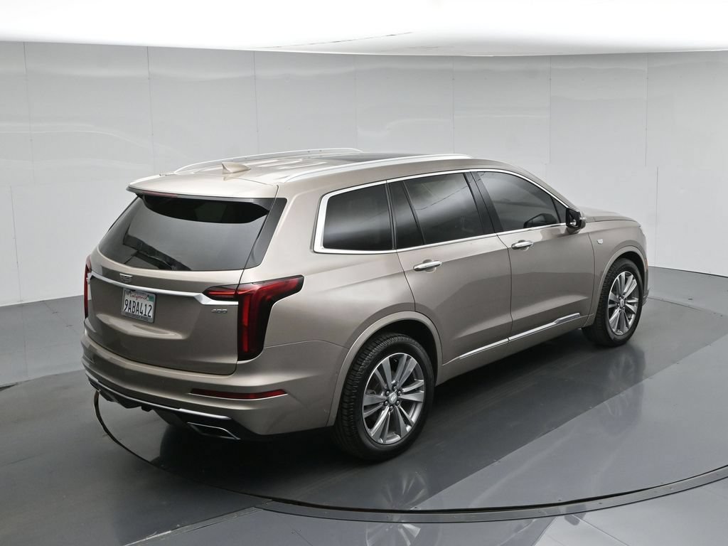 Used 2022 Cadillac XT6 Premium Luxury w/ Technology Package FWD image 41